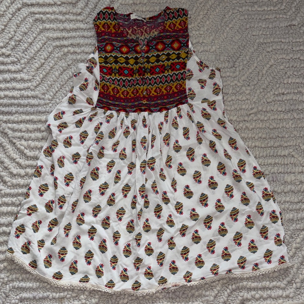 Colorful Women’s Sleeveless Blouse